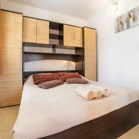 Sea Apartment