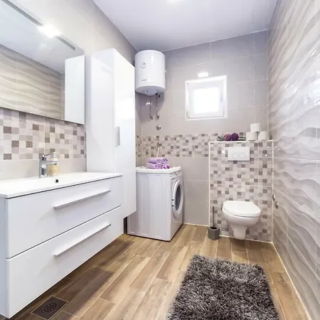 Sea Apartment