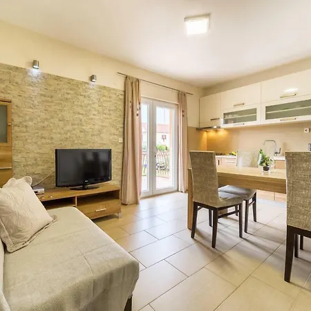 Sea Apartment