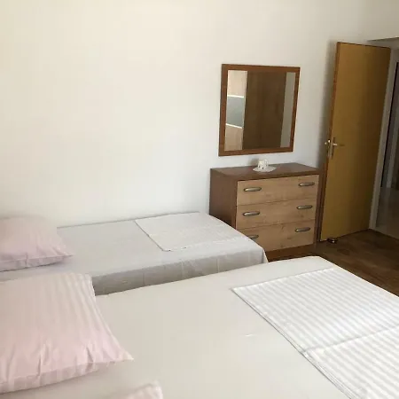 Sea Apartment *